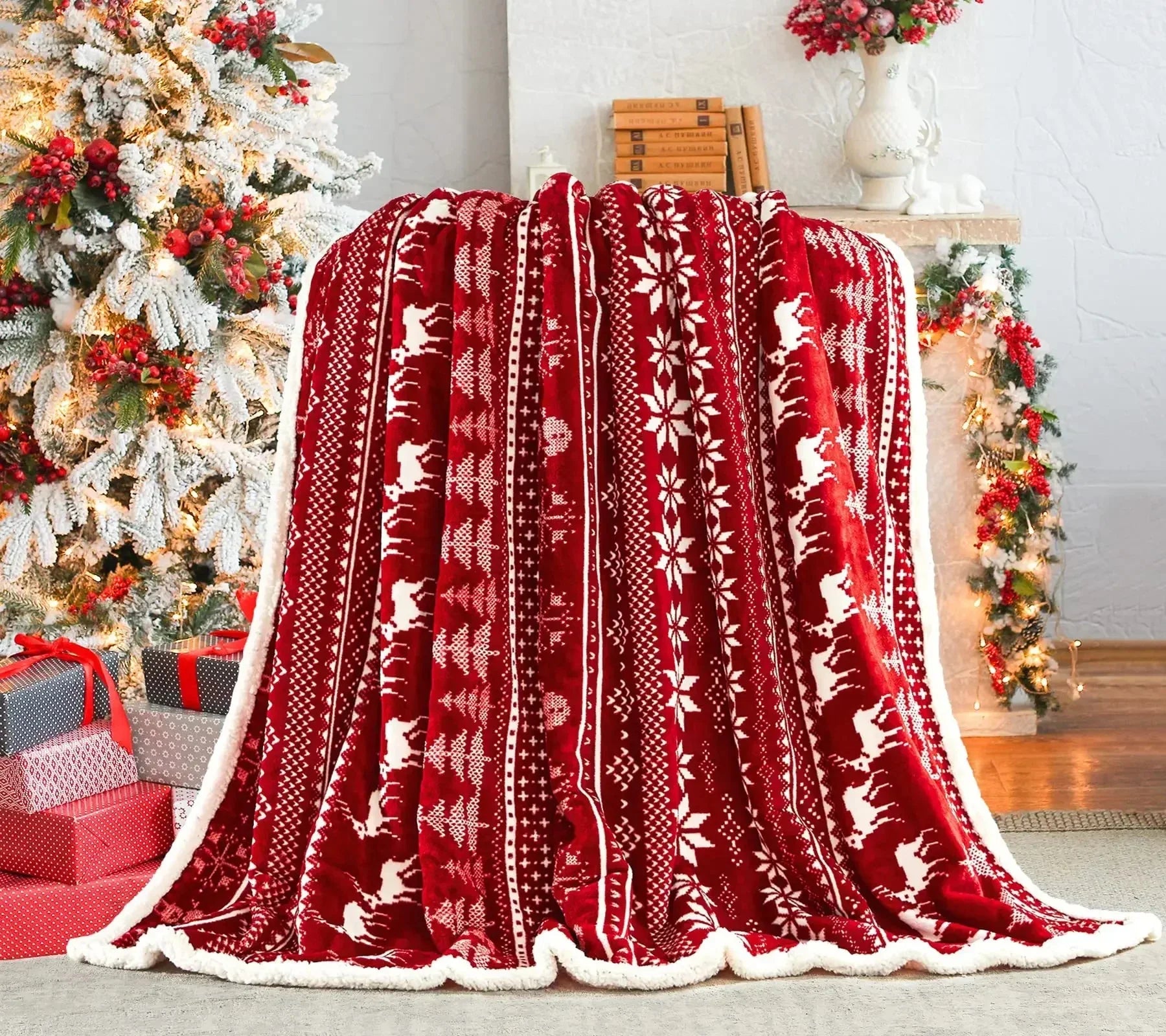 Navidad Christmas Reindeer Throw Blanket Single Layer Thicken Fluffy Soft Fleece Flannel Santa Claus Snowman Blanket Home Gift